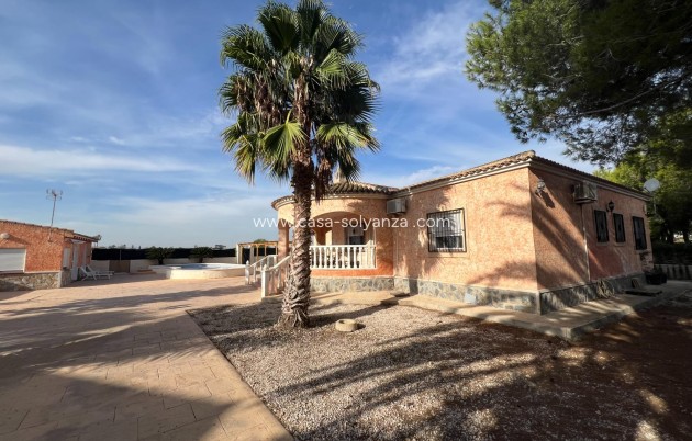 Resale - Villa - Dolores - Cmno. Escorredor