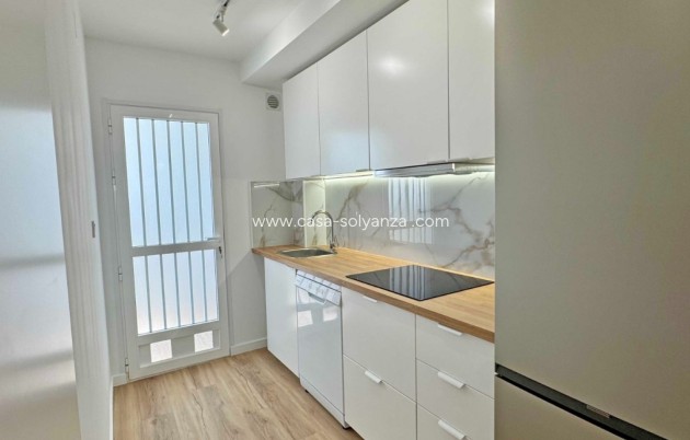 Resale - Apartment / flat - Orihuela Costa - Los Altos