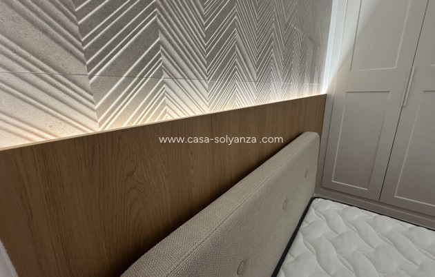 Resale - Apartment / flat - Los Altos - Costa Blanca