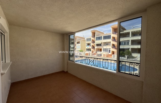 Resale - Apartment / flat - Los Altos - Costa Blanca