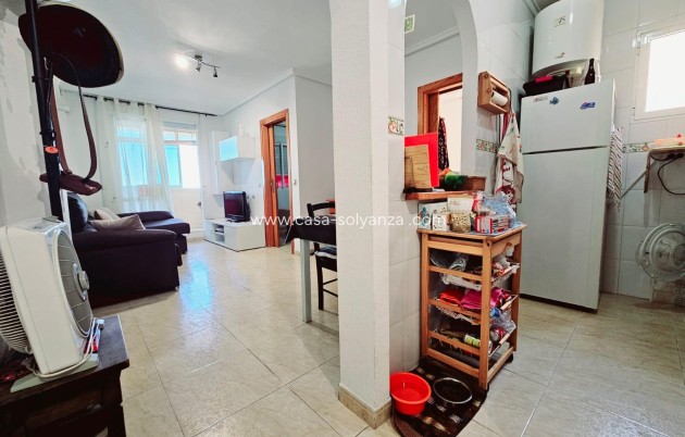 Resale - Apartment / flat - Torrevieja - Estacion Autobuses