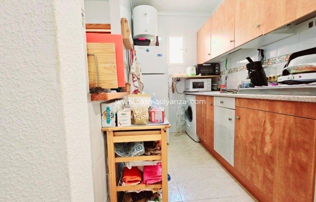 Resale - Apartment / flat - Torrevieja - Estacion Autobuses