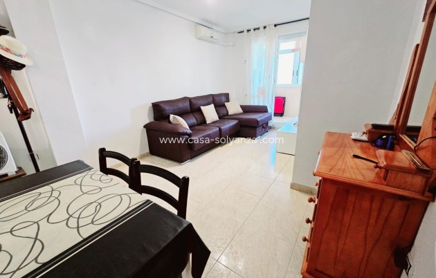 Resale - Apartment / flat - Torrevieja - Estacion Autobuses