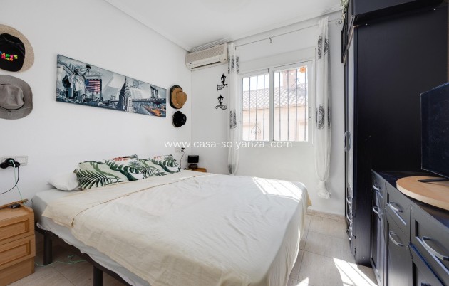 Resale - Bungalow - Torrevieja - Aguas nuevas