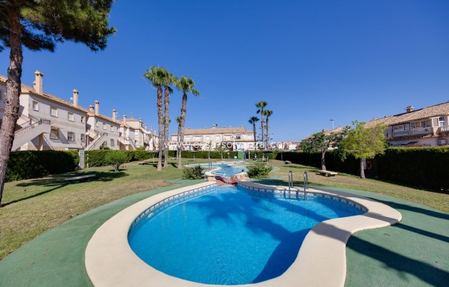 Resale - Bungalow - Torrevieja - Aguas nuevas