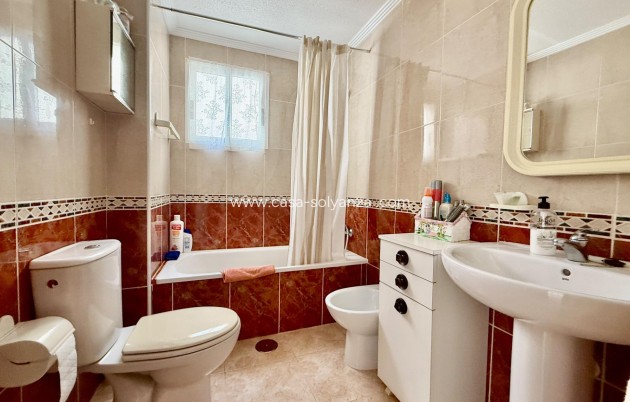 Reventa - Apartamento / piso - Torrevieja - PARQUE DE LAS NACIONES