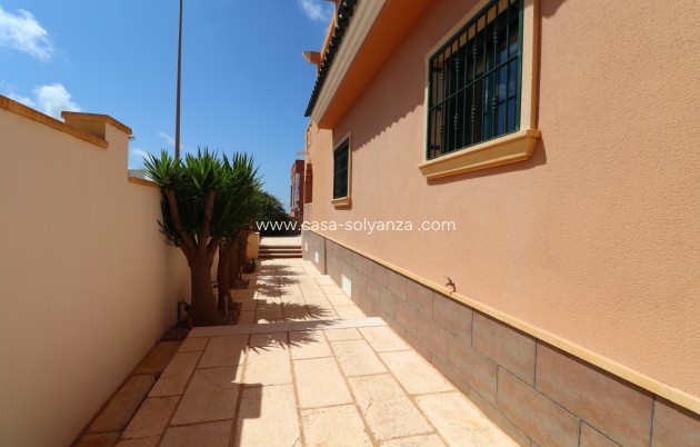 Resale - Villa - Ciudad Quesada - La Fiesta