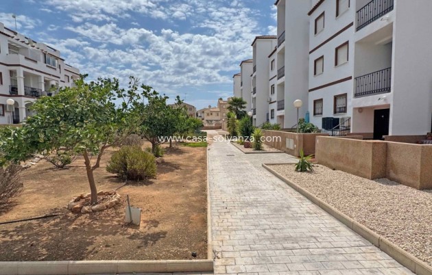 Resale - Apartment / flat - Orihuela Costa - Punta Prima
