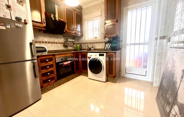Resale - Apartment / flat - Cabo Roig - Costa Blanca