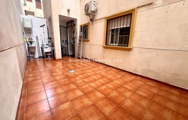 Resale - Apartment / flat - Cabo Roig - Costa Blanca
