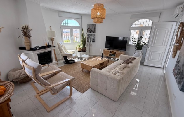 Resale - Villa - Torrevieja - Costa Blanca