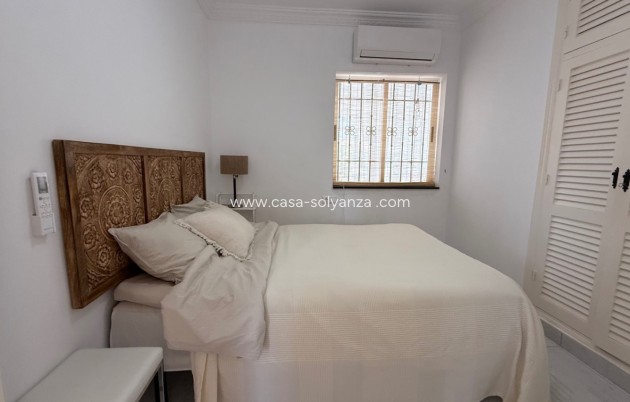 Resale - Villa - Torrevieja - Costa Blanca
