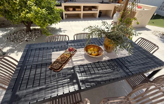 Resale - Villa - Torrevieja - Costa Blanca