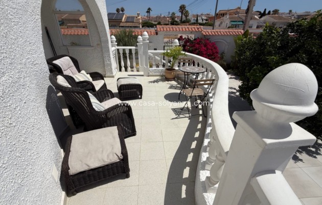 Resale - Villa - Torrevieja - Costa Blanca