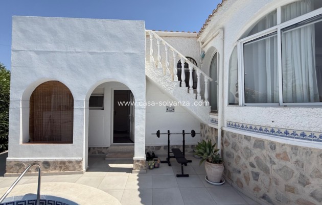 Resale - Villa - Torrevieja - Costa Blanca