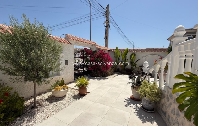 Resale - Villa - Torrevieja - Costa Blanca