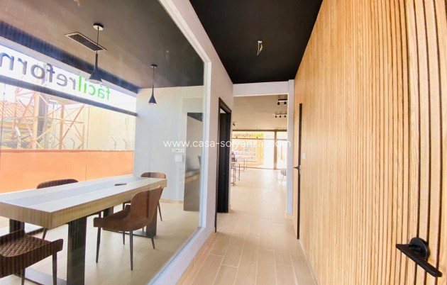Resale - Commercial - Orihuela Costa - Villamartín