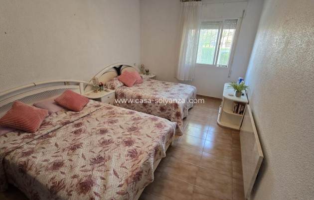 Resale - Villa - Torrevieja - La Siesta