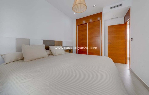 Resale - Villa - El Raso - Guardamar del Segura