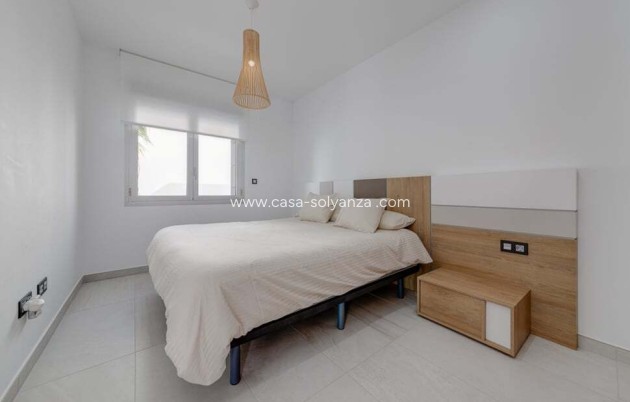 Resale - Villa - El Raso - Guardamar del Segura