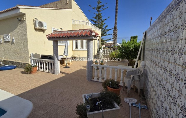 Resale - Villa - Torrevieja - Costa Blanca