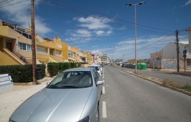 Resale - Apartment / flat - Torrevieja - Costa Blanca