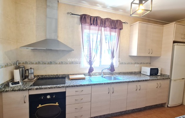 Resale - Villa - La Romana - Inland