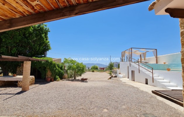 Resale - Villa - La Romana - Inland