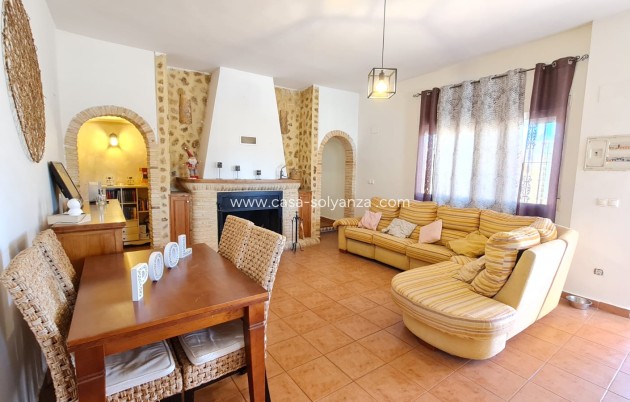 Resale - Villa - La Romana - Inland