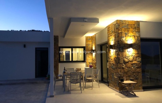 Resale - Villa - Pinoso - Inland