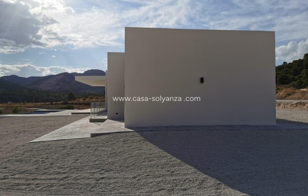 Resale - Villa - Pinoso - Inland