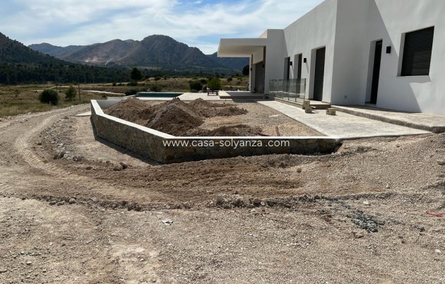 Resale - Villa - Pinoso - Inland