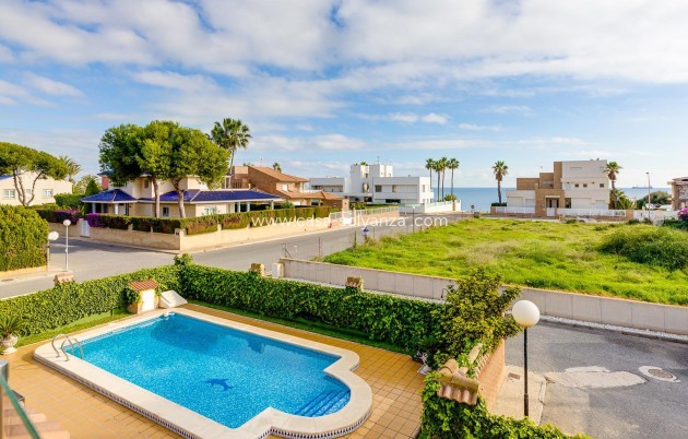 Resale - Villa - Torrevieja - La veleta