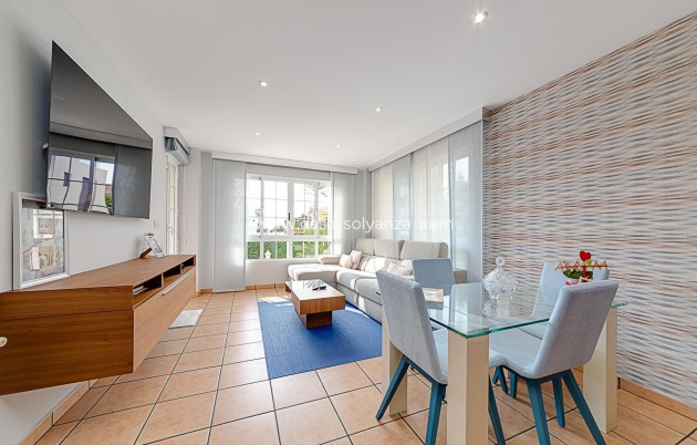 Resale - Villa - Torrevieja - La veleta