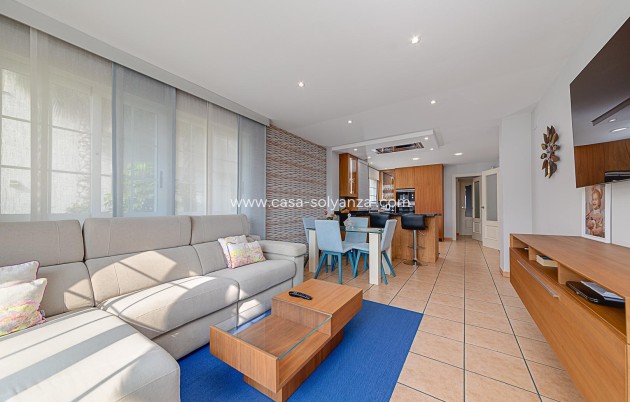 Resale - Villa - Torrevieja - La veleta