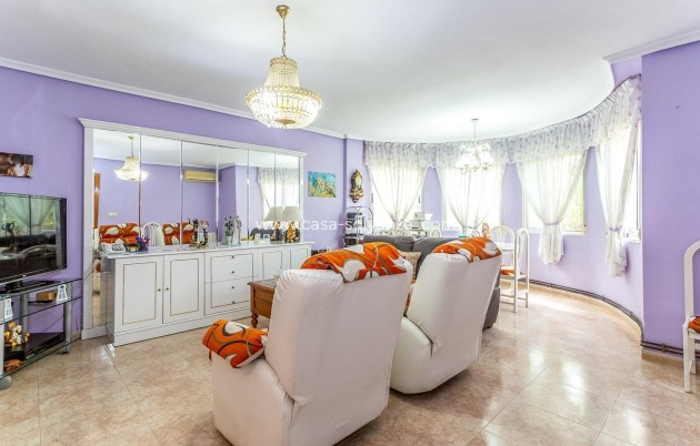 Resale - Villa - Orihuela Costa - La Zenia- Orihuela costa