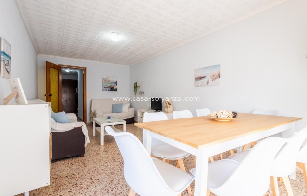 Resale - Apartment / flat - Torrevieja - Playa De Los Naufragos
