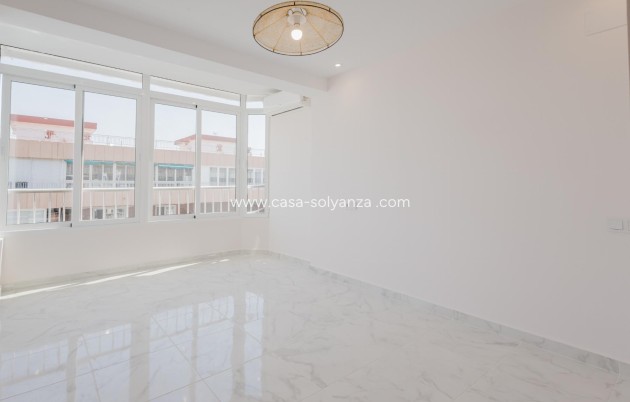 Reventa - Apartamento / piso - Torrevieja - Playa de La Acequion