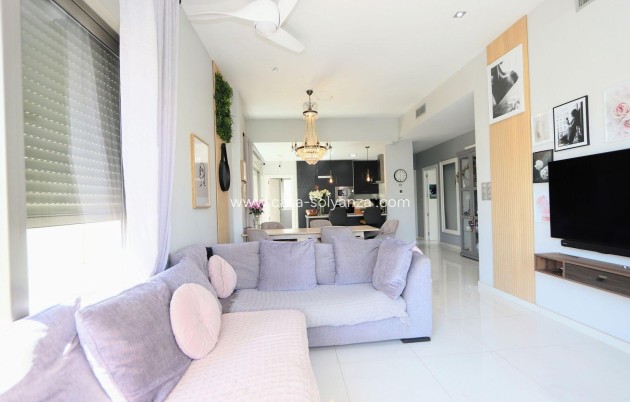 Resale - Villa - Orihuela Costa - Villamartín