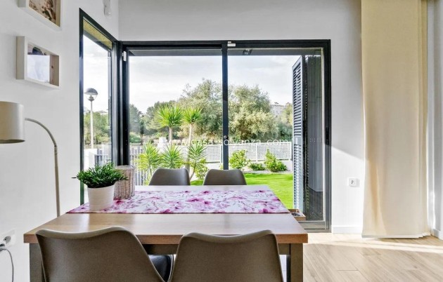 Resale - Villa - Orihuela Costa - La Zenia