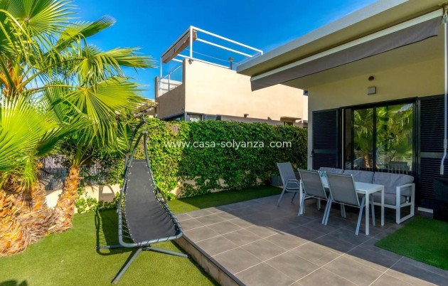 Resale - Villa - Orihuela Costa - La Zenia