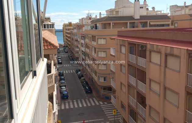 Resale - Apartment / flat - Torrevieja - El Acequión - Los Náufragos