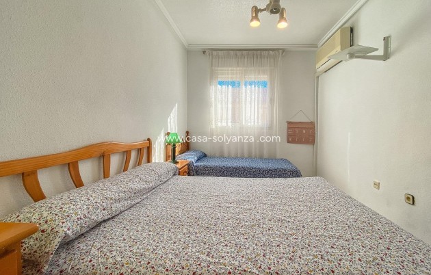 Resale - Apartment / flat - Torrevieja - El Acequión - Los Náufragos
