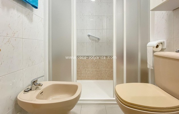 Resale - Apartment / flat - Torrevieja - El Acequión - Los Náufragos