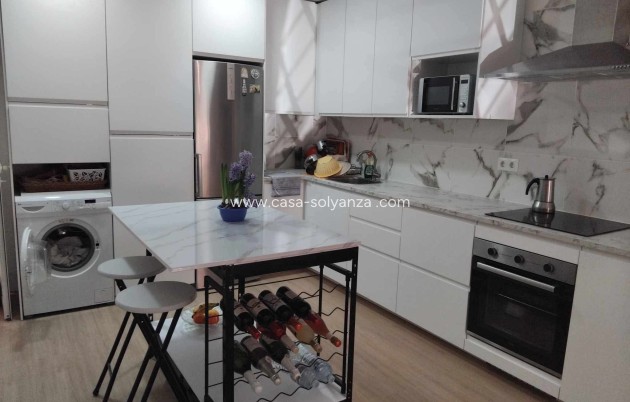 Resale - Apartment / flat - Villajoyosa - Costa Blanca