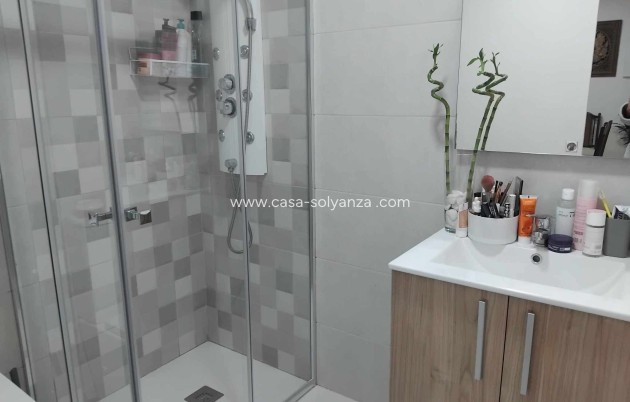 Resale - Apartment / flat - Villajoyosa - Costa Blanca