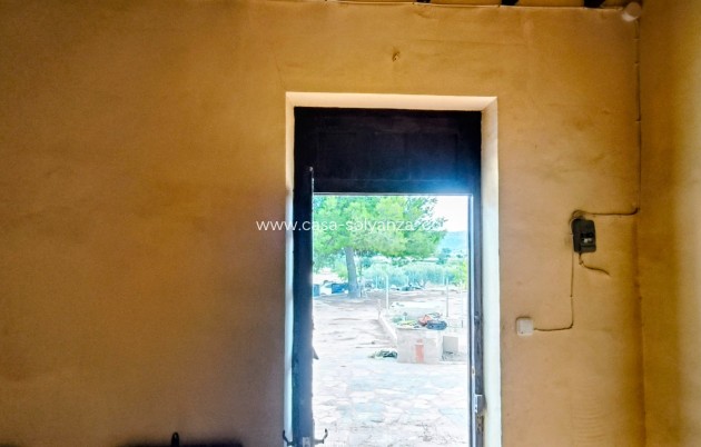 Resale - Country Property/Finca - La Romana - Inland