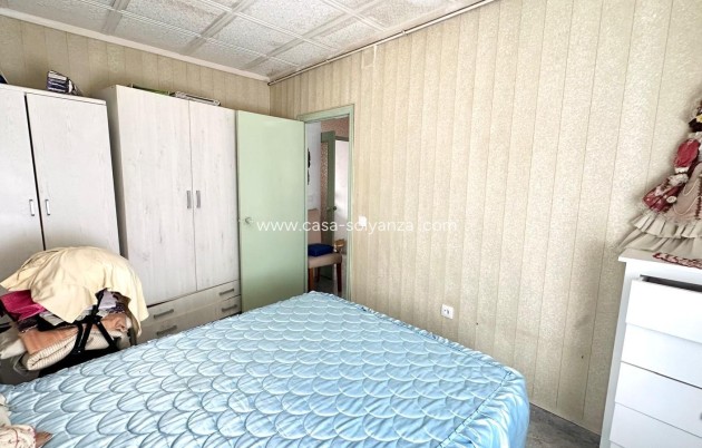 Reventa - Apartamento / piso - Torrevieja - Estacion Autobuses