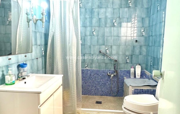 Reventa - Apartamento / piso - Torrevieja - Estacion Autobuses