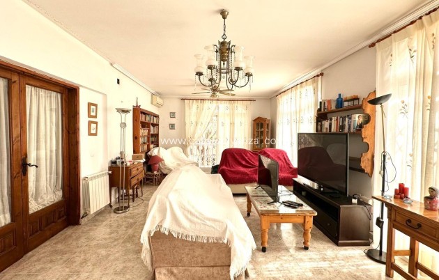 Resale - Villa - Torrevieja - Los Balcones